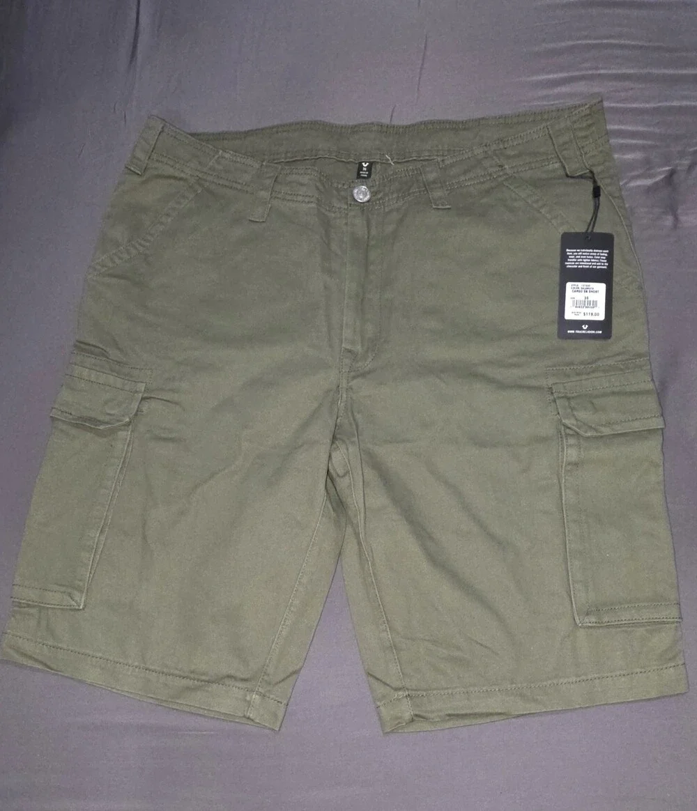 True Religion Men's Green Cargo Shorts Size 36 with Flap and Pockets Sku 164